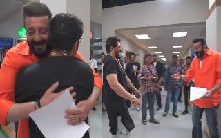 Munna Bhai 3 Begins? Sanjay Dutt, Arshad Warsi and Raju Hirani's Viral Video Hints | WATCH